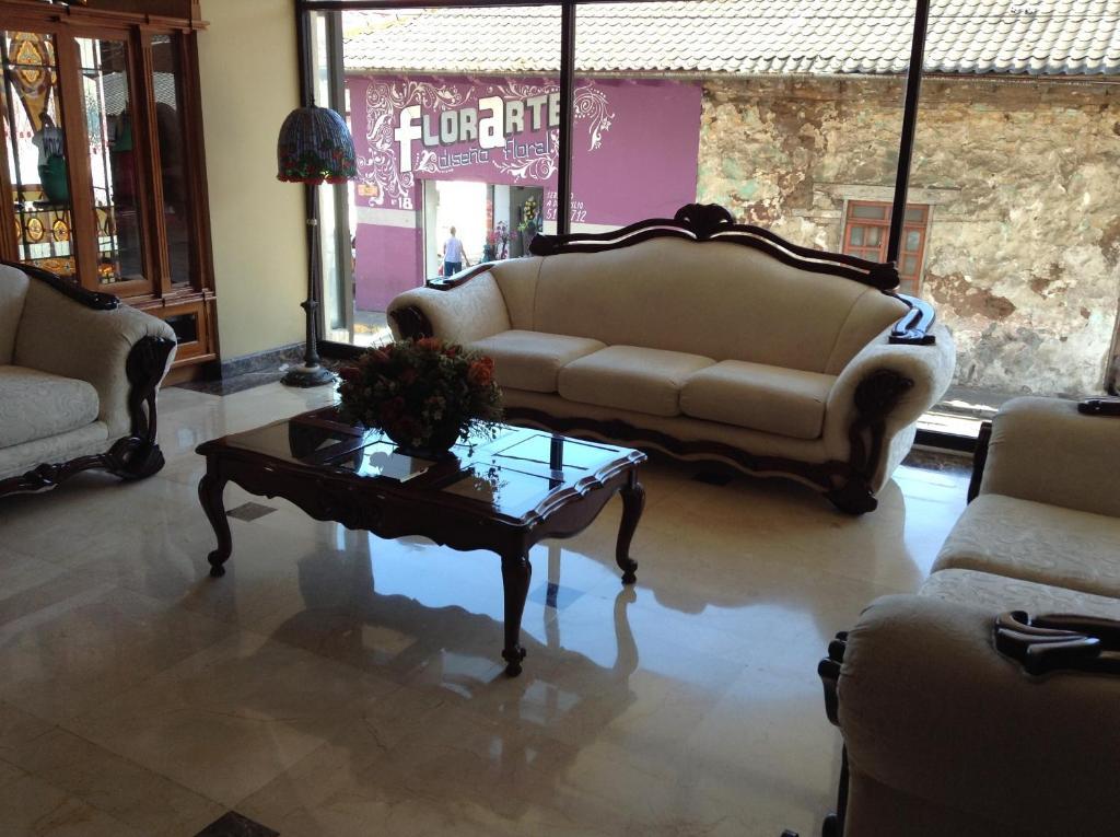 Hotel Real De Uruapan Uruapan  Экстерьер фото